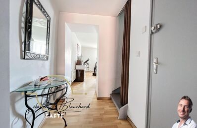 vente appartement 240 000 € à proximité de Simandre-sur-Suran (01250)