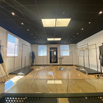 Bureau 3 pièces 349000 €