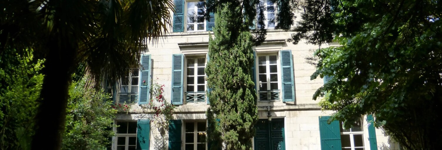 Maison 11 Pièces 245 m² à vendre à Niort (79000)