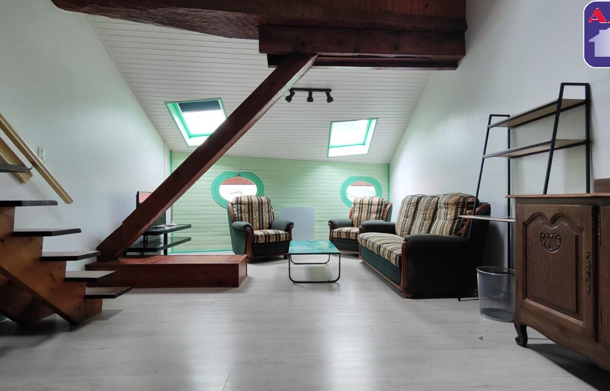 appartement 2 pièces 66 m2 à vendre à Tarascon-sur-Ariège (09400)