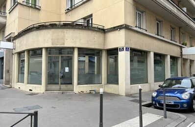 location commerce 2 850 € CC /mois à proximité de Lyon 8 (69008)