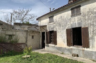 vente maison 87 000 € à proximité de Roullet-Saint-Estèphe (16440)