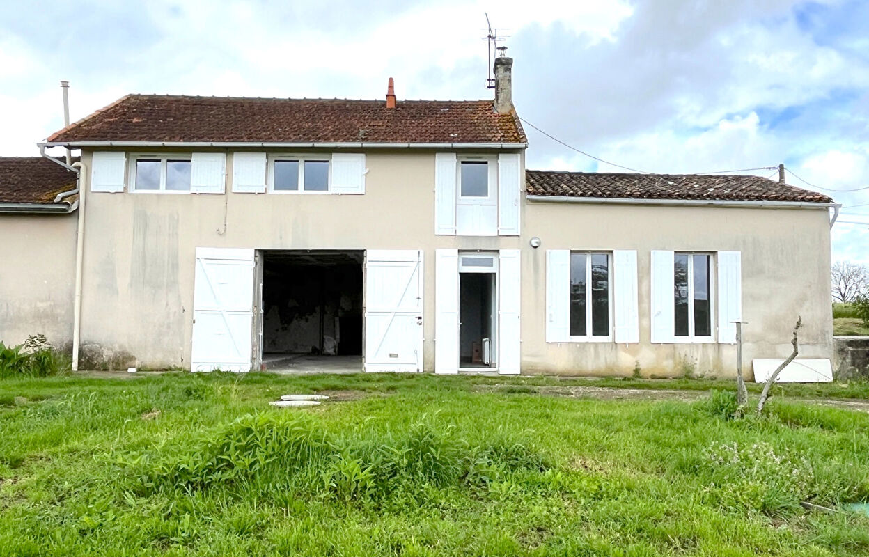 maison 4 pièces 104 m2 à louer à Bayon-sur-Gironde (33710)