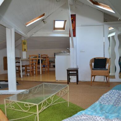 Appartement 1 pièces 560 €