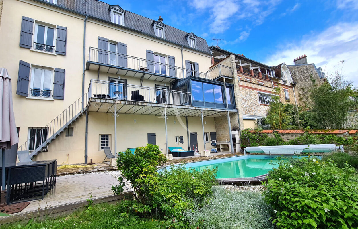 maison 10 pièces 300 m2 à vendre à Pontoise (95000)