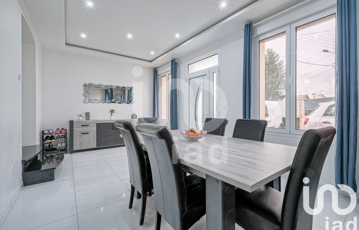 maison 5 pièces 140 m2 à vendre à Montfermeil (93370)