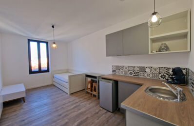 location appartement 600 € CC /mois à proximité de Marseille 6 (13006)