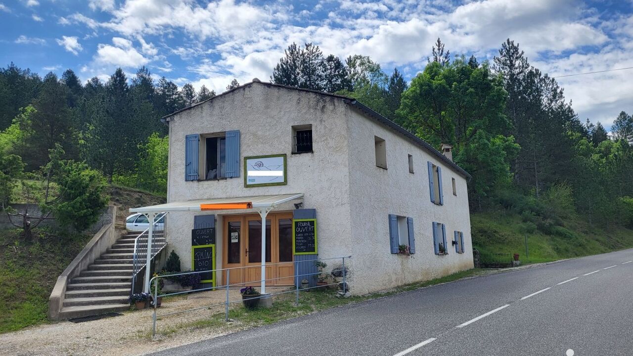 commerce  pièces 150 m2 à vendre à Cornillon-sur-l'Oule (26510)