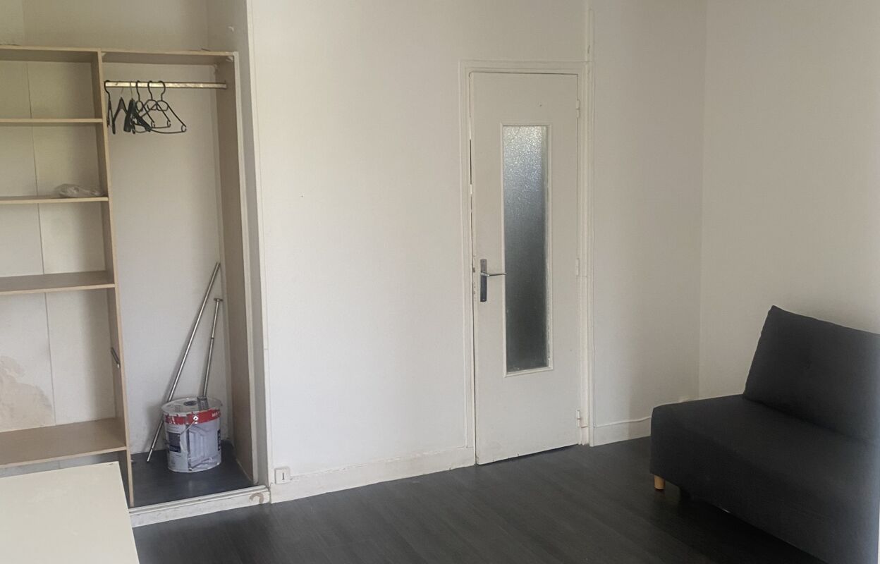 appartement 1 pièces 20 m2 à vendre à Corbeil-Essonnes (91100)