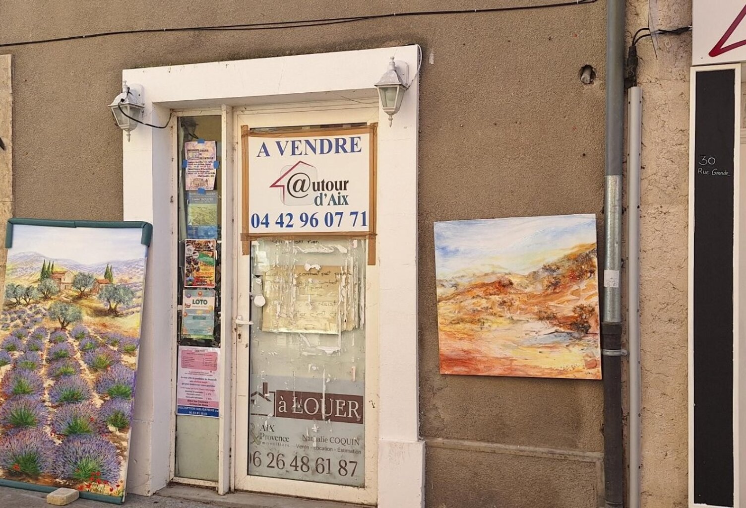 A vendre murs commerciaux Greoux ville thermale touristique — photo 1