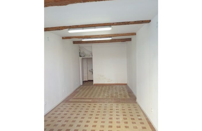 A vendre murs commerciaux Greoux ville thermale touristique — photo 4