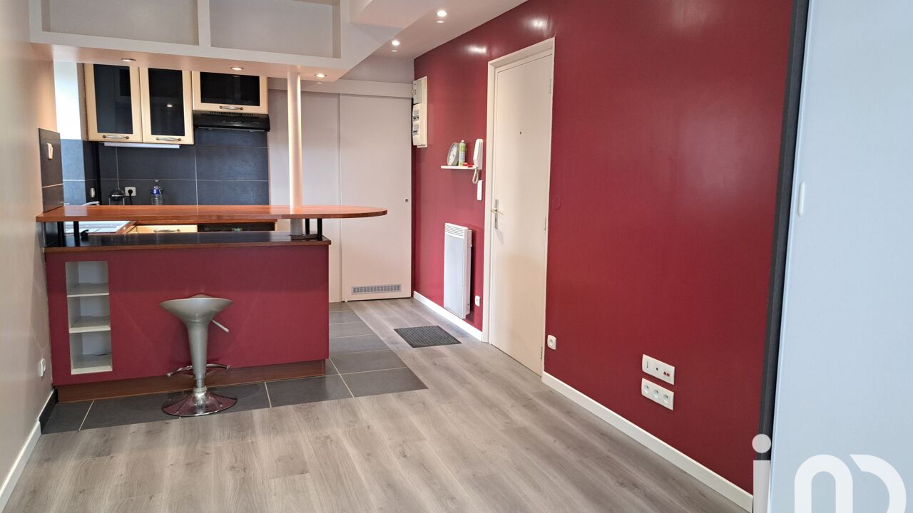 appartement 1 pièces 25 m2 à louer à Vineuil-Saint-Firmin (60500)