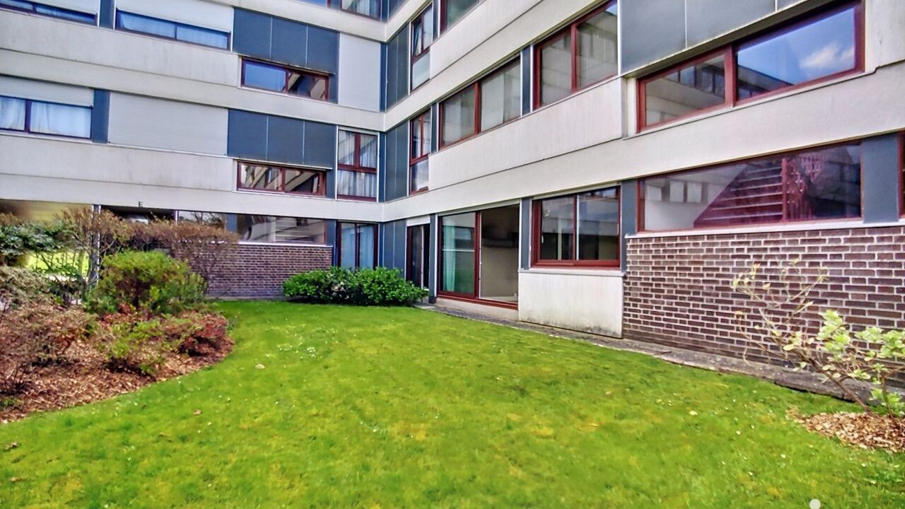 appartement 2 pièces 44 m2 à vendre à Sèvres (92310)