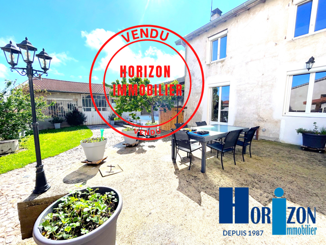 EXCLUSIVITE: MAGNEUX HAUTE RIVE GRANDE MAISON FAMILIALE RENO — photo du bien