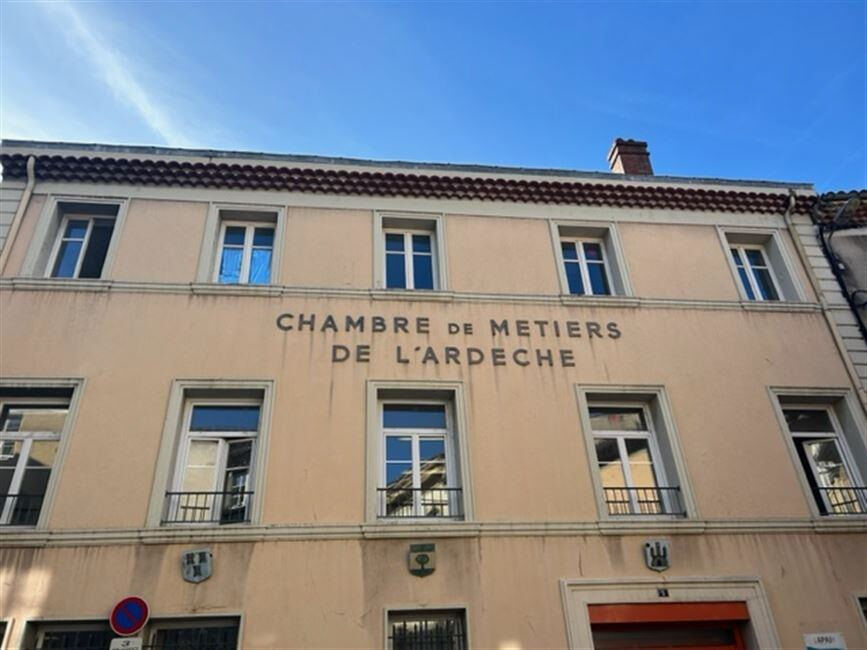 Tournon-sur-Rhône Immeuble 31 pièces 770 m²