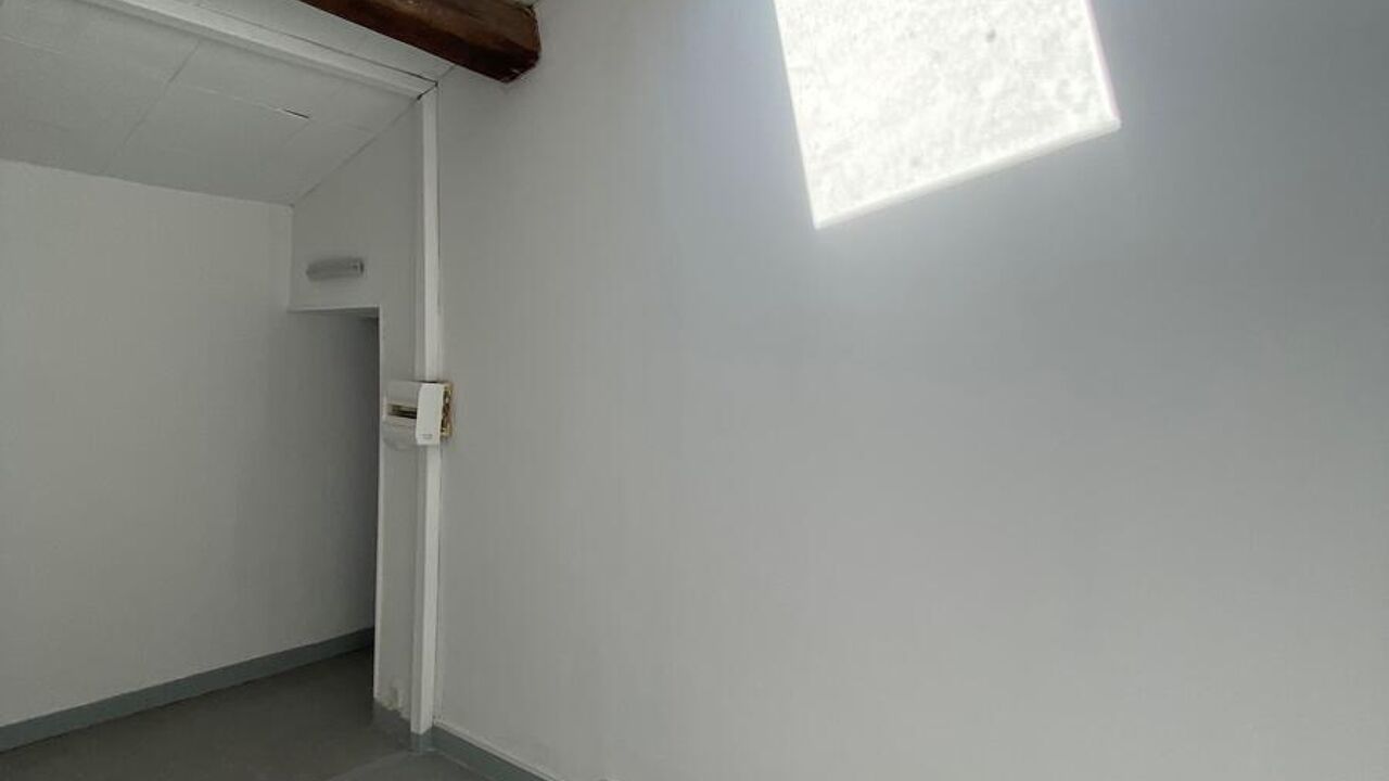 appartement 2 pièces 34 m2 à louer à Gémenos (13420)