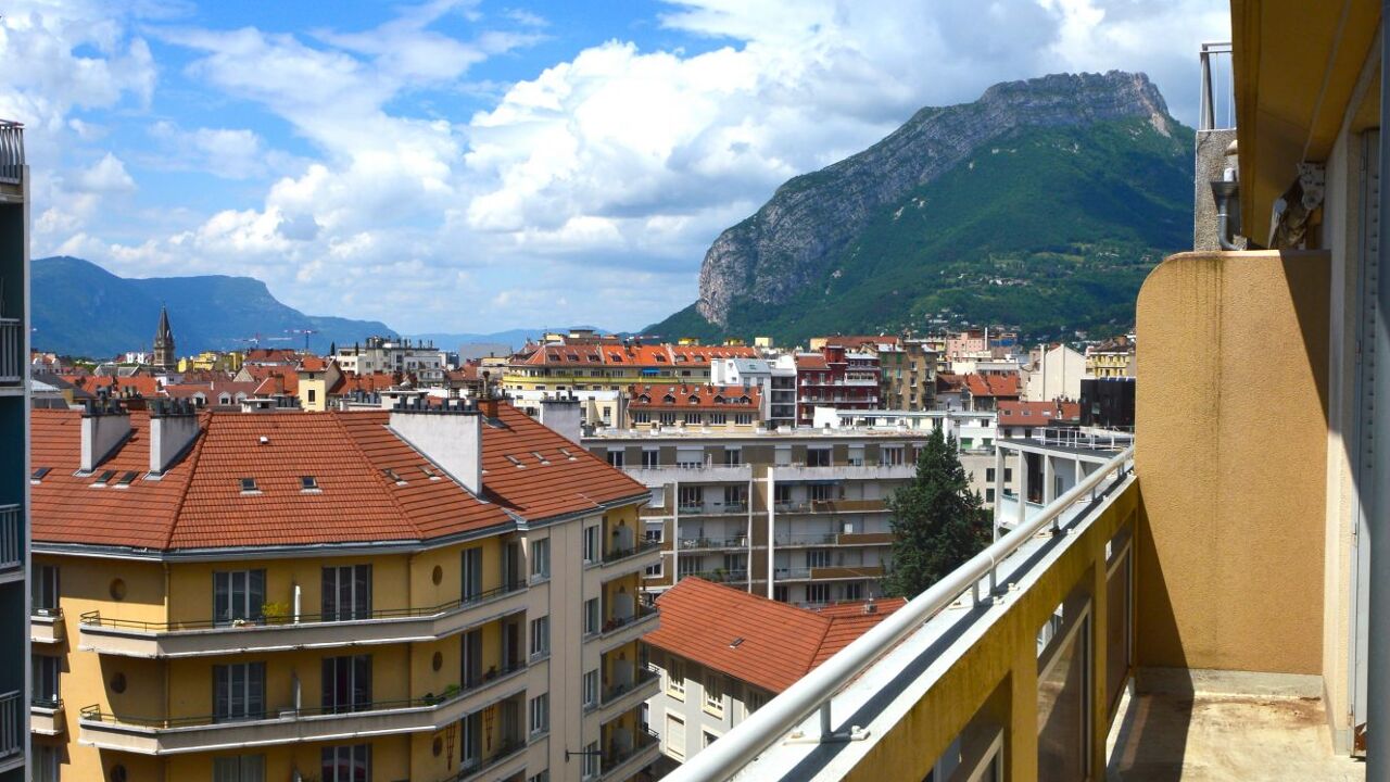 appartement 2 pièces 63 m2 à vendre à Grenoble (38000)