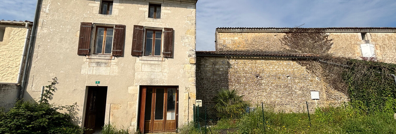 Maison 4 Pièces 90 m² à vendre à Fontcouverte (17100)