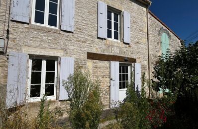 vente maison 145 000 € à proximité de Saint-Saturnin-du-Bois (17700)