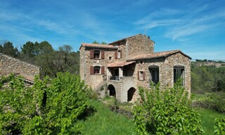 Maison 5 Pièces 104 m² à vendre à Planzolles (07230)