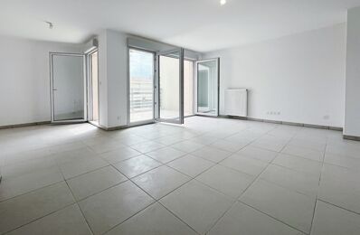 location appartement 1 020 € CC /mois à proximité de La Crau (83260)