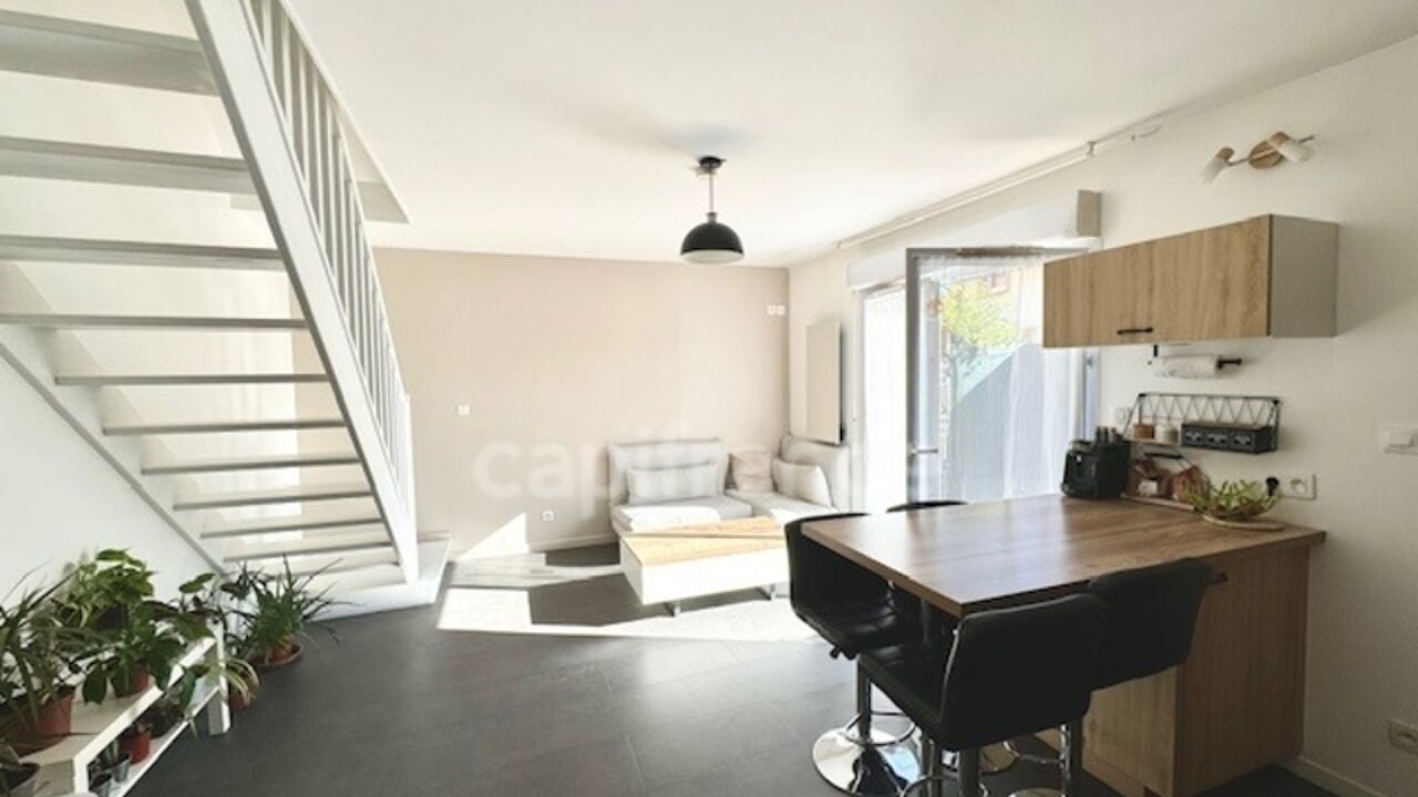 appartement 2 pièces 42 m2 à vendre à Prévessin-Moëns (01280)