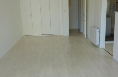location appartement 750 € CC /mois à proximité de Carbon-Blanc (33560)