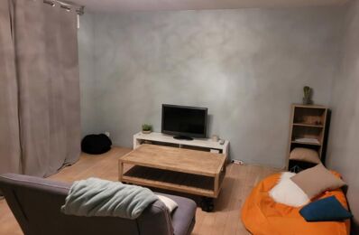 location appartement 824 € CC /mois à proximité de Templemars (59175)