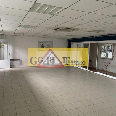 Local industriel  2620 €