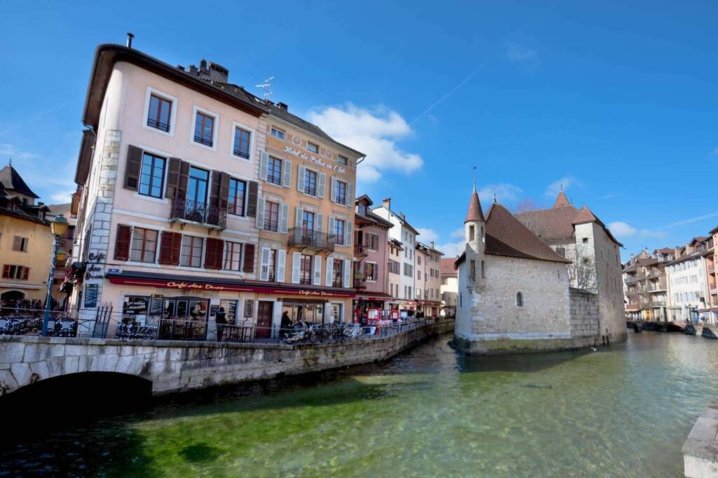 Appartement 3 pièces  à vendre Annecy 74000