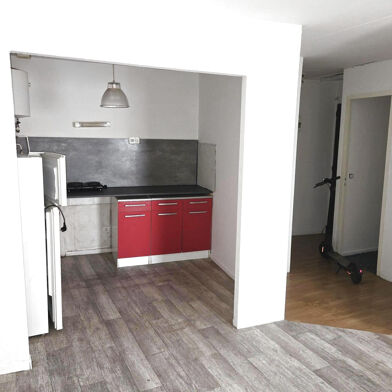 Appartement 2 pièces 413 €