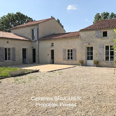 Maison 8 pièces 198 m²