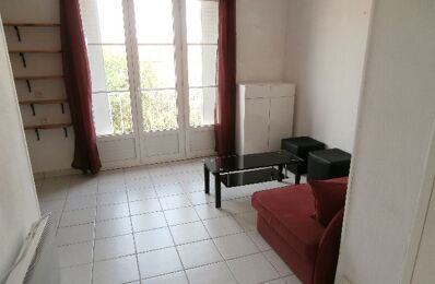 location appartement 570 € CC /mois à proximité de Velaux (13880)