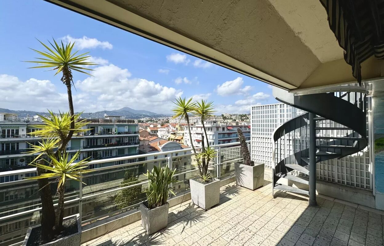 appartement 3 pièces 83 m2 à louer à Nice (06000)