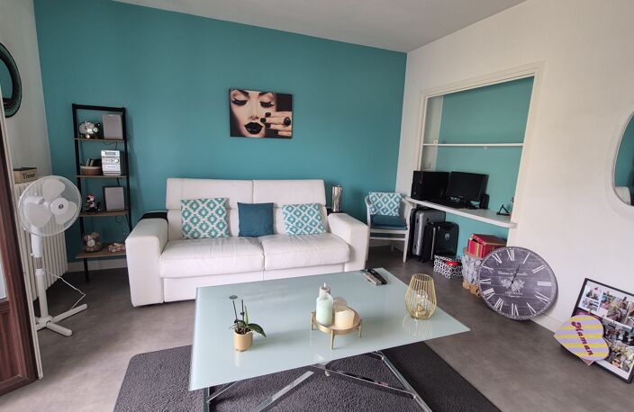 Location appartement 3 pièces 31 m² à Roanne (42300) — photo 3