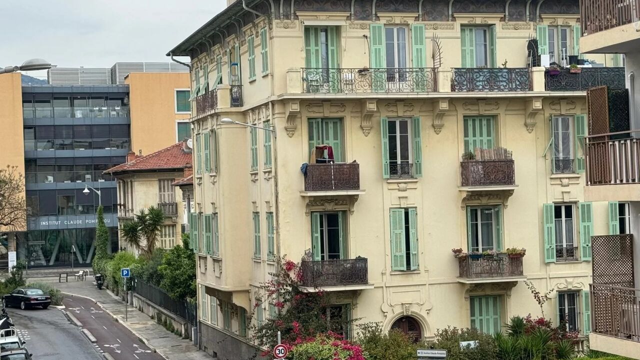 appartement 2 pièces 40 m2 à vendre à Nice (06100)