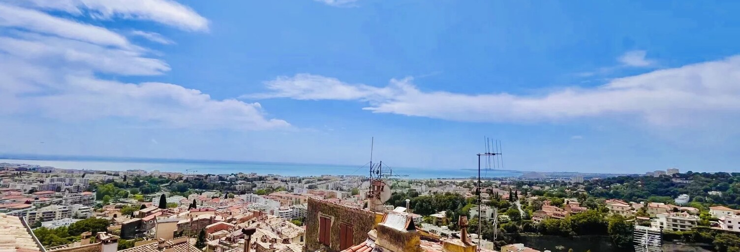 Maison 4 Pièces 121 m² à vendre à Cagnes-sur-Mer (06800)