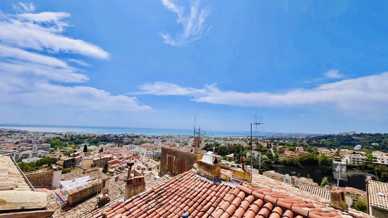 maison 4 pièces 121 m2 à vendre à Cagnes-sur-Mer (06800)