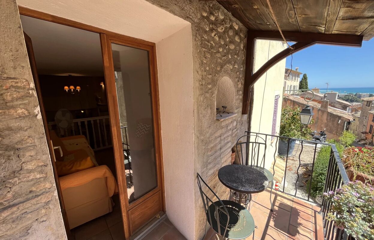 maison 3 pièces 56 m2 à vendre à Cagnes-sur-Mer (06800)