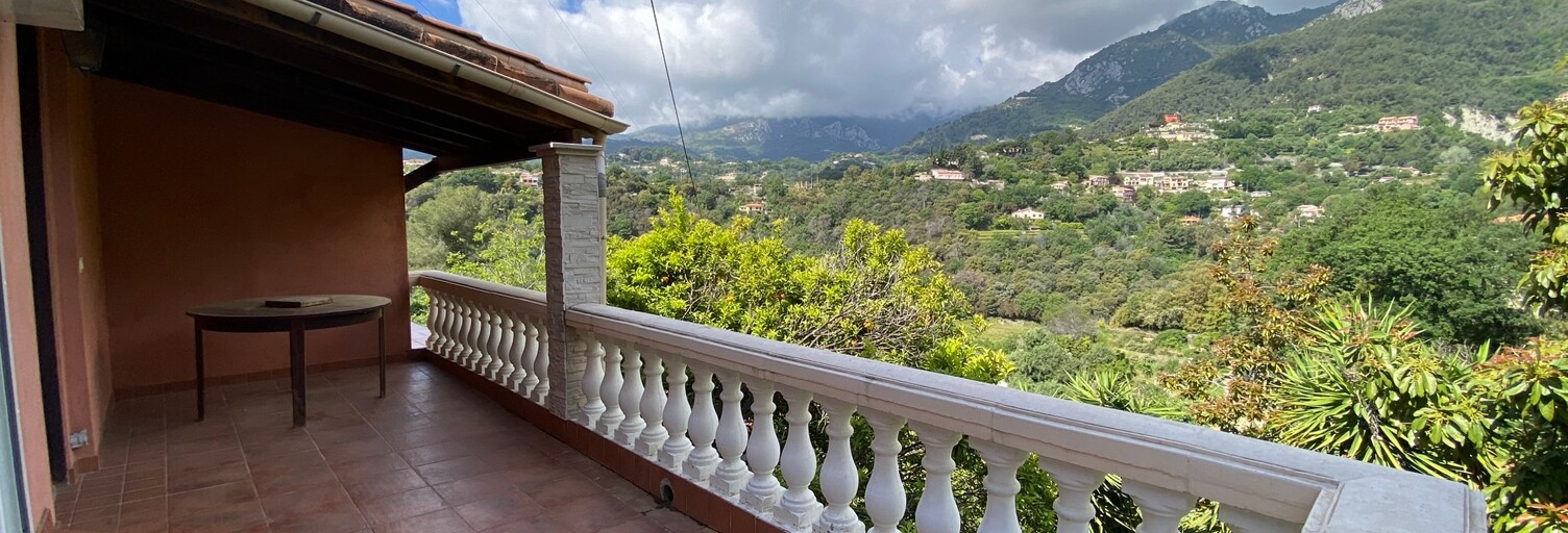 Maison 5 Pièces 174 m² à vendre à Menton (06500)