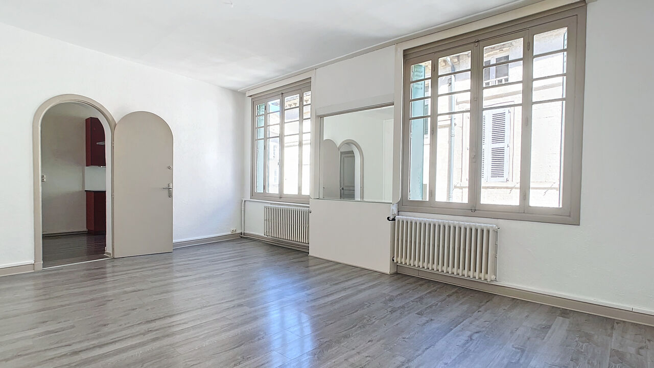 appartement 3 pièces 90 m2 à louer à Avignon (84000)