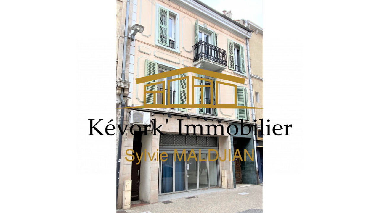 immeuble  pièces 295 m2 à vendre à Valence (26000)