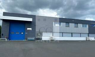 Commerce  438 m² à louer à Lozanne (69380)