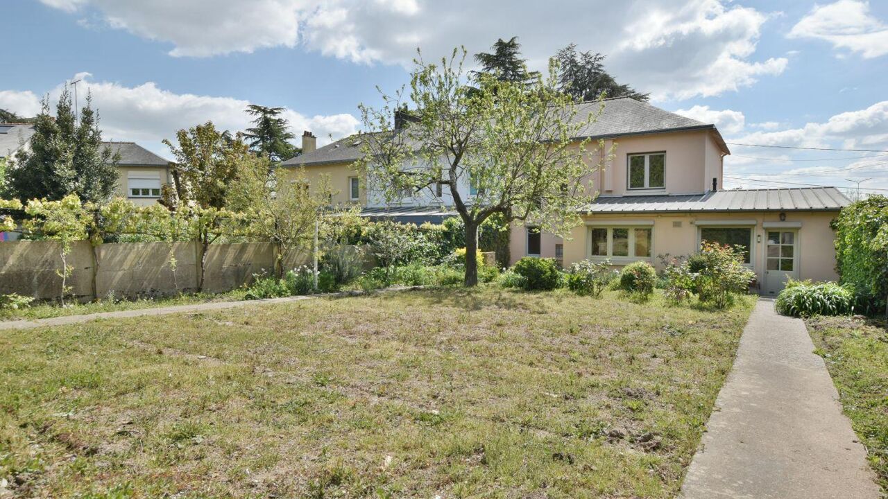 maison 5 pièces 108 m2 à vendre à Cholet (49300)