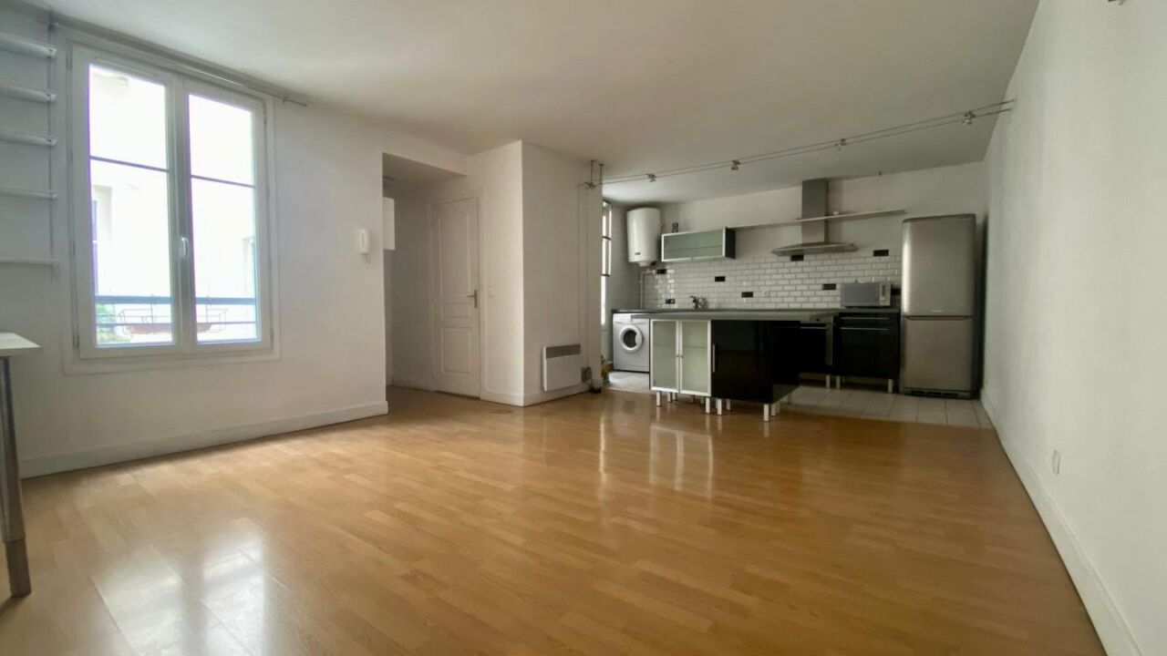 appartement 2 pièces 46 m2 à vendre à Paris 18 (75018)