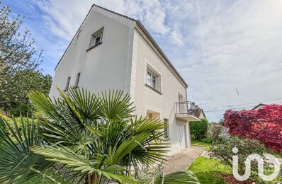 vente maison 696 000 € à proximité de Ferrières-en-Brie (77164)