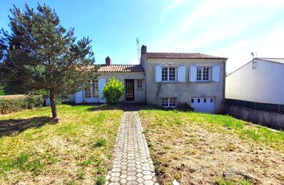 vente maison 240 000 € à proximité de Saint-Julien-des-Landes (85150)