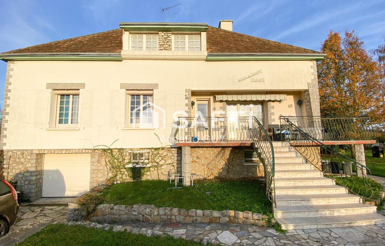 maison 6 pièces 136 m2 à vendre à Saint-Rémy-des-Monts (72600)