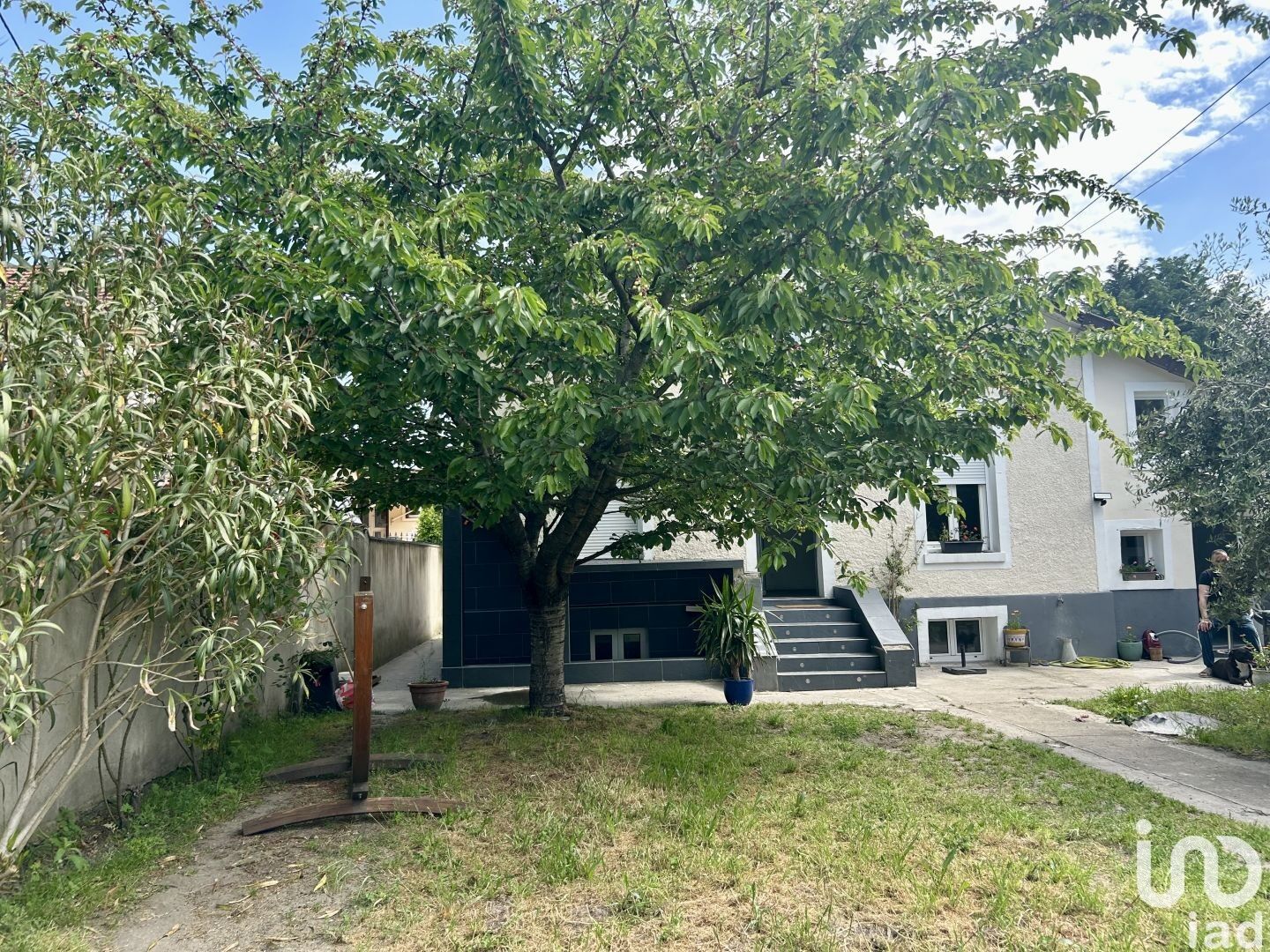 Maison a louer nanterre - 5 pièce(s) - 105 m2 - Surfyn