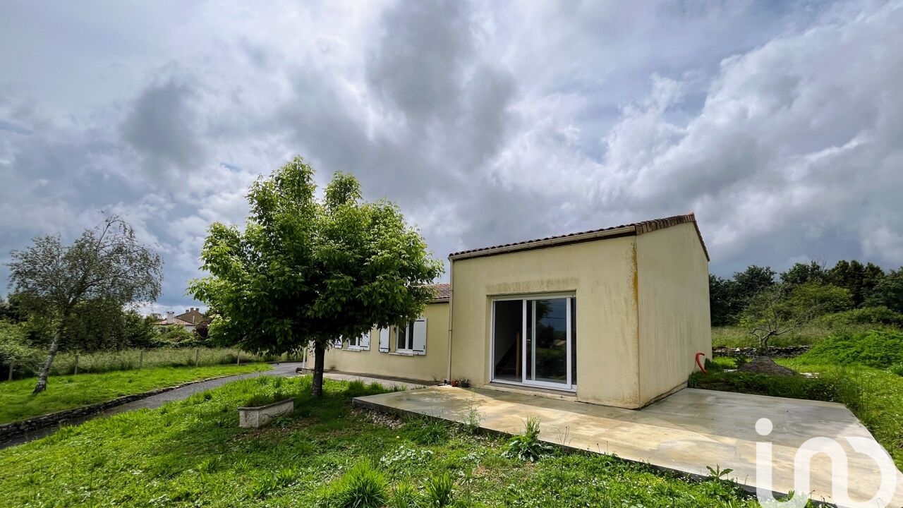 maison 4 pièces 106 m2 à vendre à Beaussais-Vitré (79370)